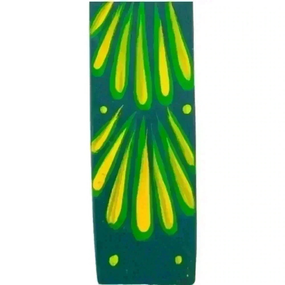 Handmade Copal Wood Bookmark - Reading Elephant Design - Picture 4 of 4